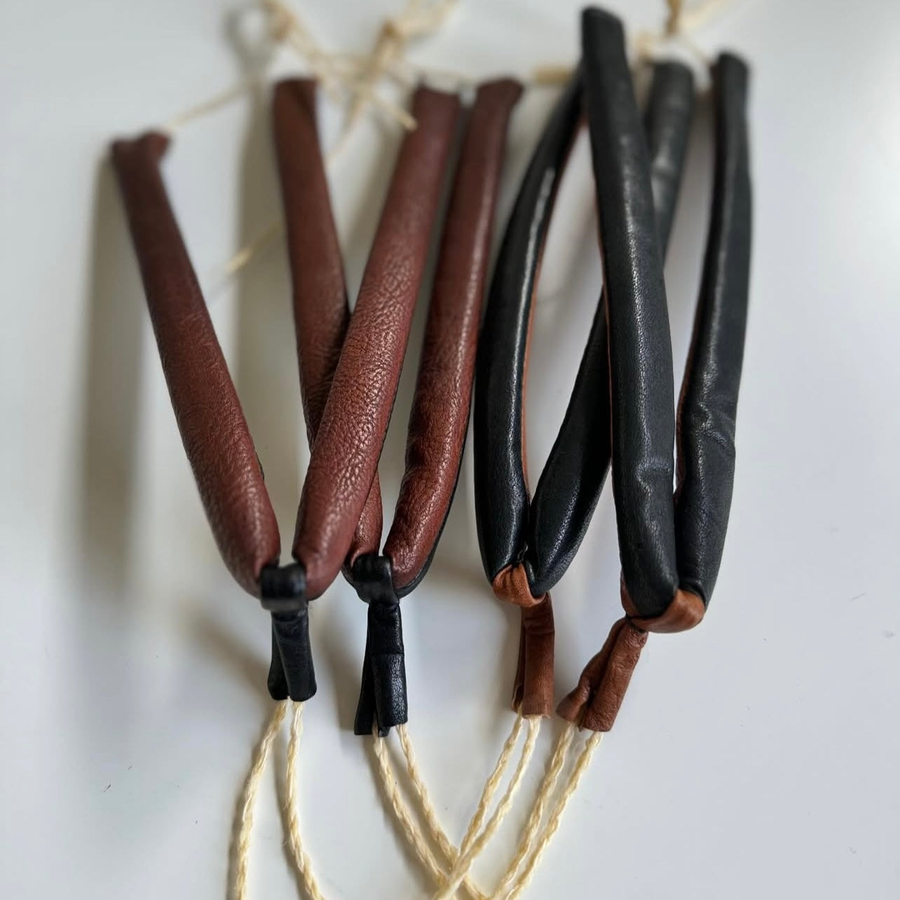 TUKKAKE Black/Dark Brown