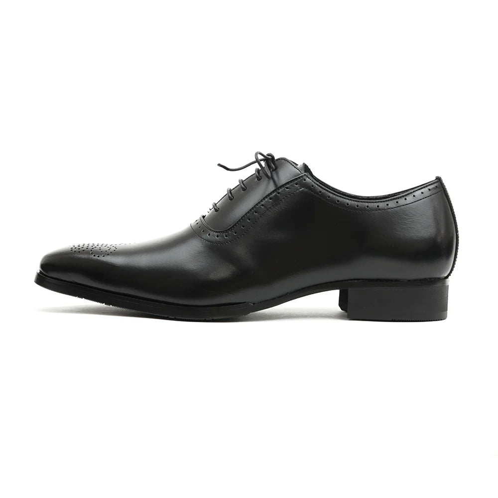 602 Dress Shoes Medallion Black