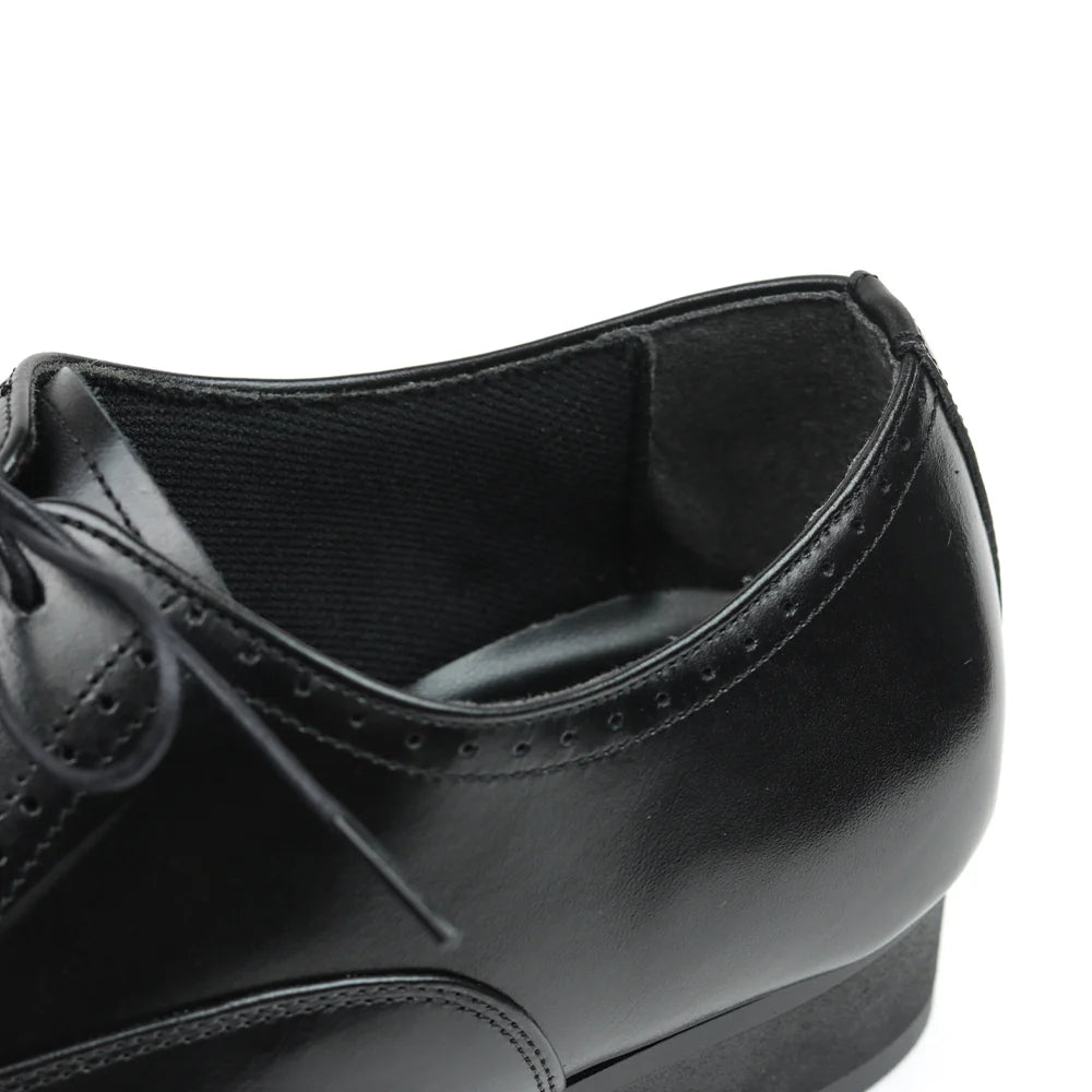 205 Dress Shoes Straight Tip Medallion Black