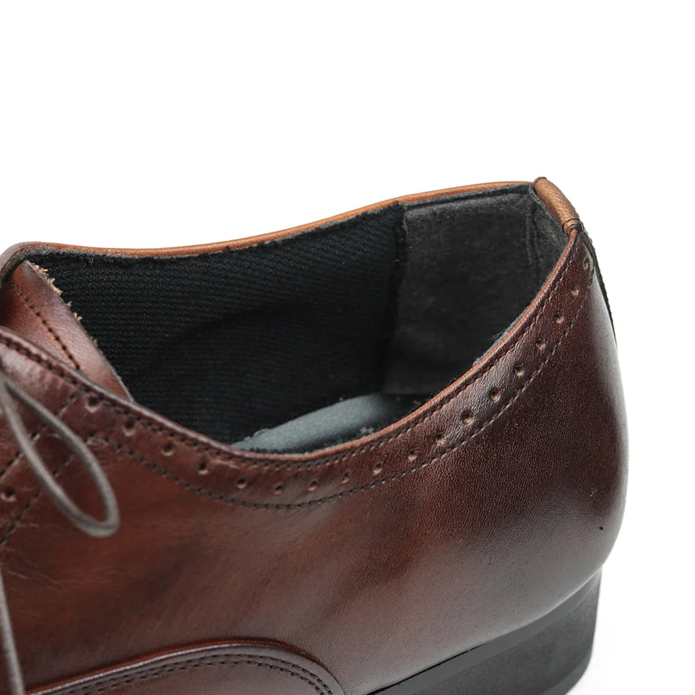 205 STRAIGHT TIP MEDALLION / Dark Brown